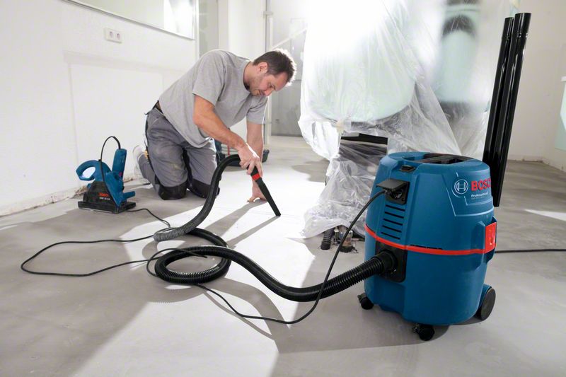 Пылесос для влажной/сухой уборки Bosch GAS 20 L SFC Professional (060197B000)