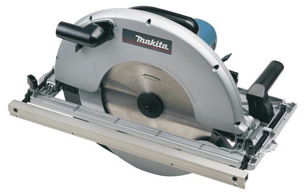   Makita 5143R