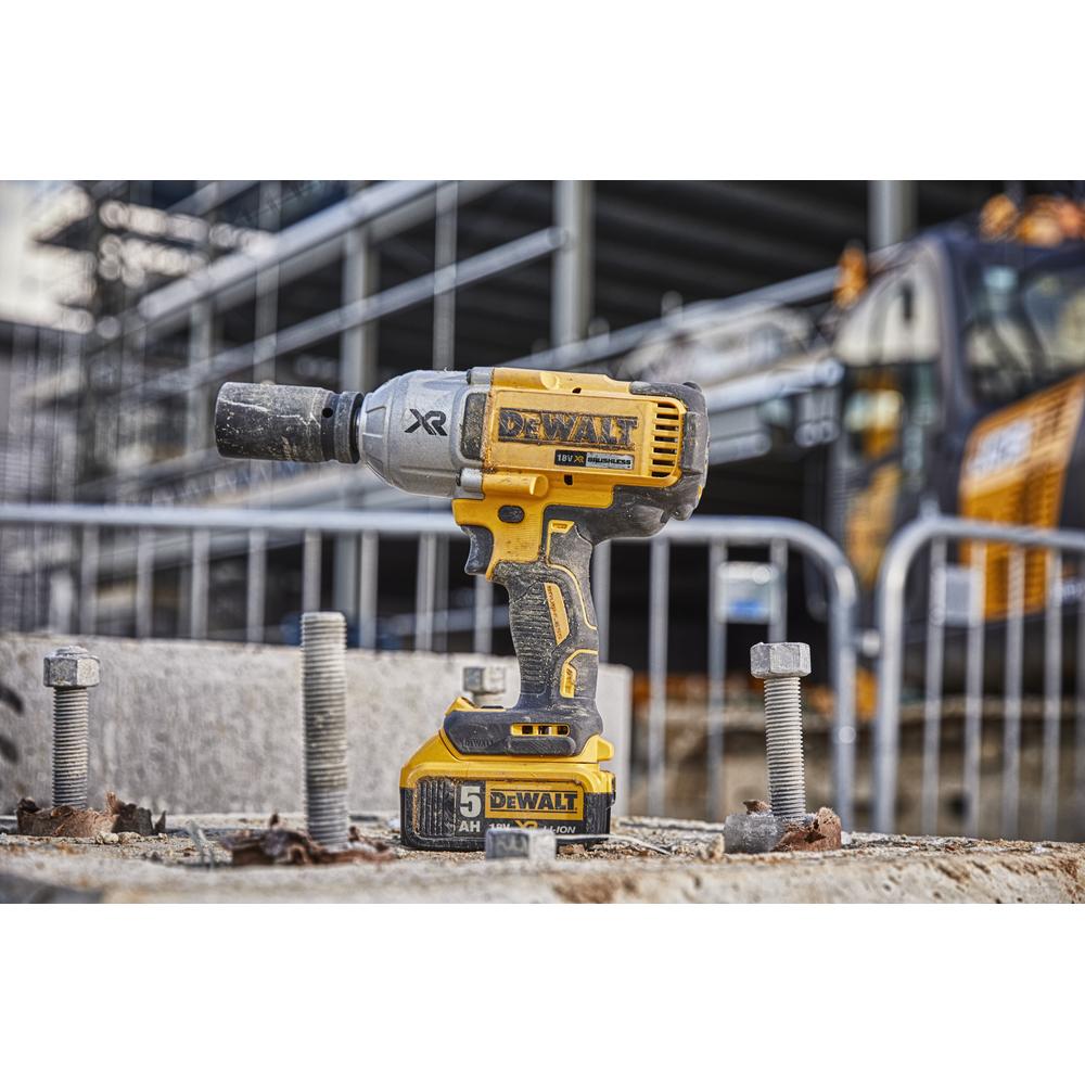   DeWALT DCF897N (DCF897N-XJ)